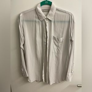 Everlane white 100% silk blouse size 0
